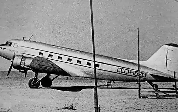 Первый ЛИ-2 на Мангышлаке (Мангистау) 1958 год.