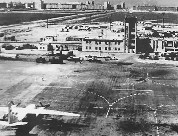 Старый аэропорт Актау (Шевченко) начало 1970-х годов.