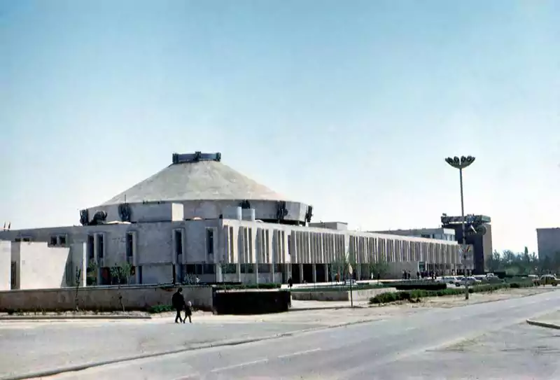 Торговый центр Казахстан.